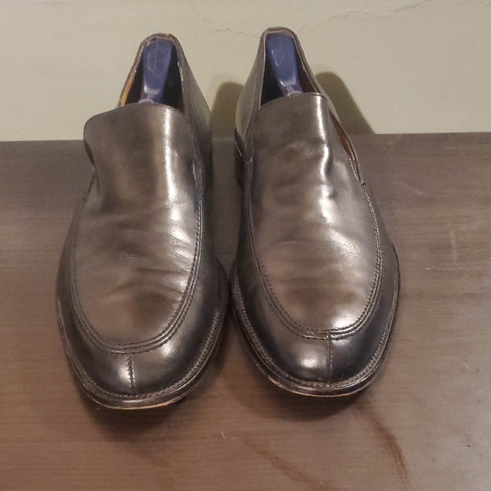 Men's Black Leather Loafers